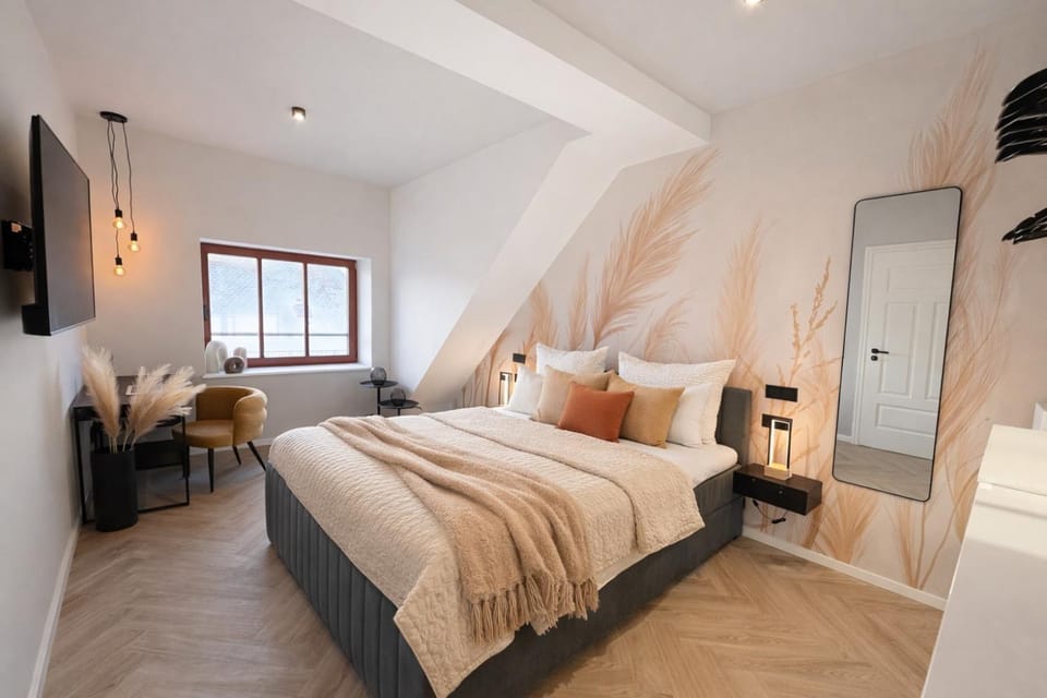 Property building, Living room, Bedroom