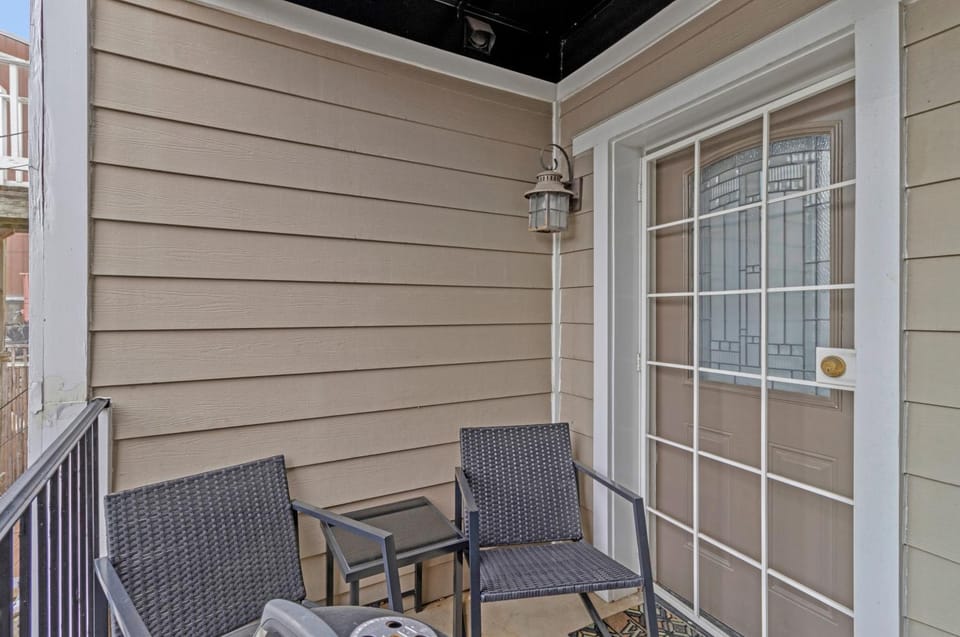 Patio, Balcony/Terrace