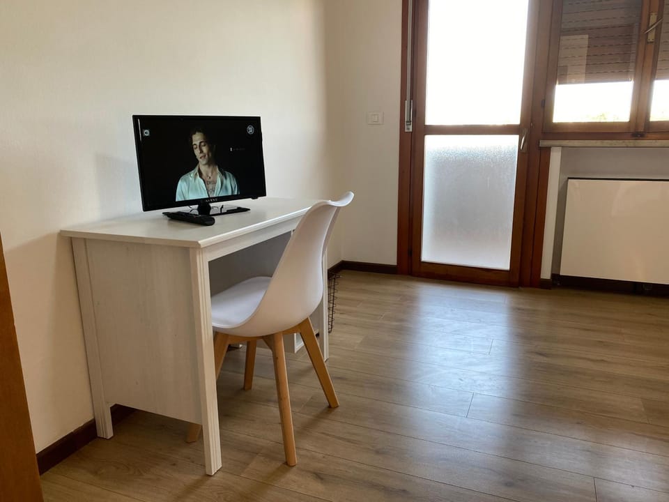 TV and multimedia, Bedroom
