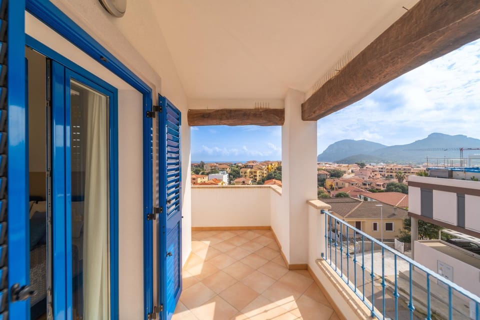 View (from property/room), Balcony/Terrace, Sea view