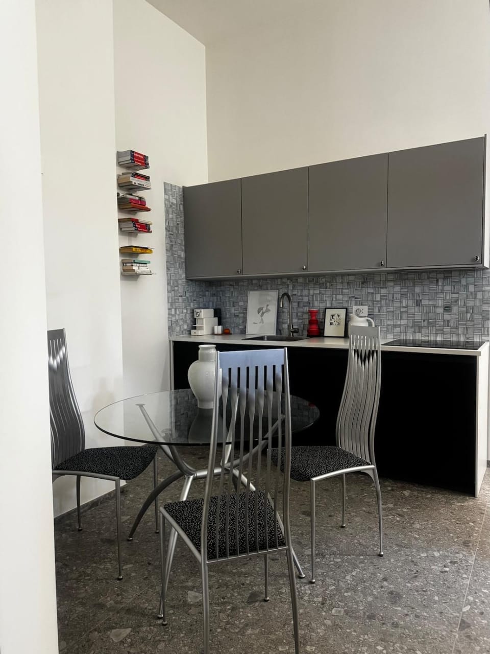 C l i n k e r h o u s e Apartment in Milan
