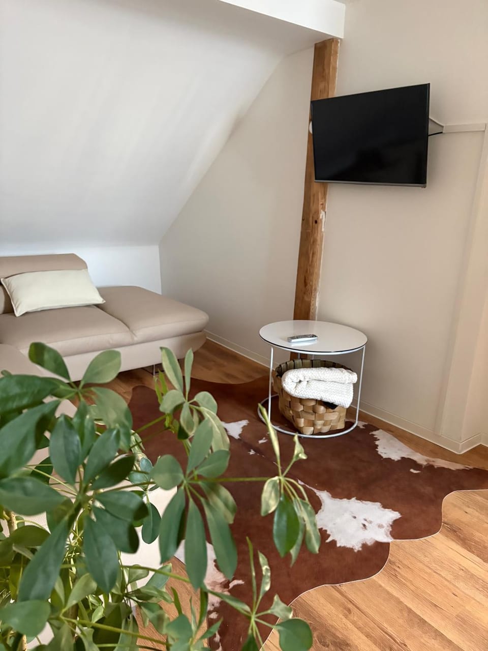 Property building, Living room
