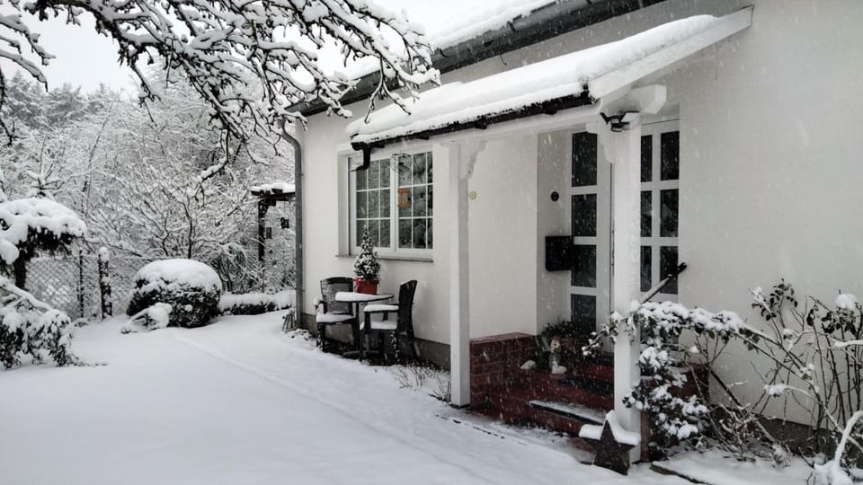 Property building, Winter