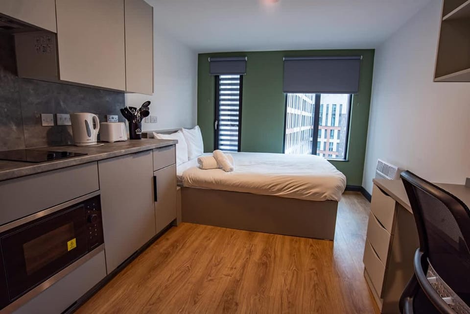 Student Only Studios Near Nottingham Centre Apartment in Nottingham