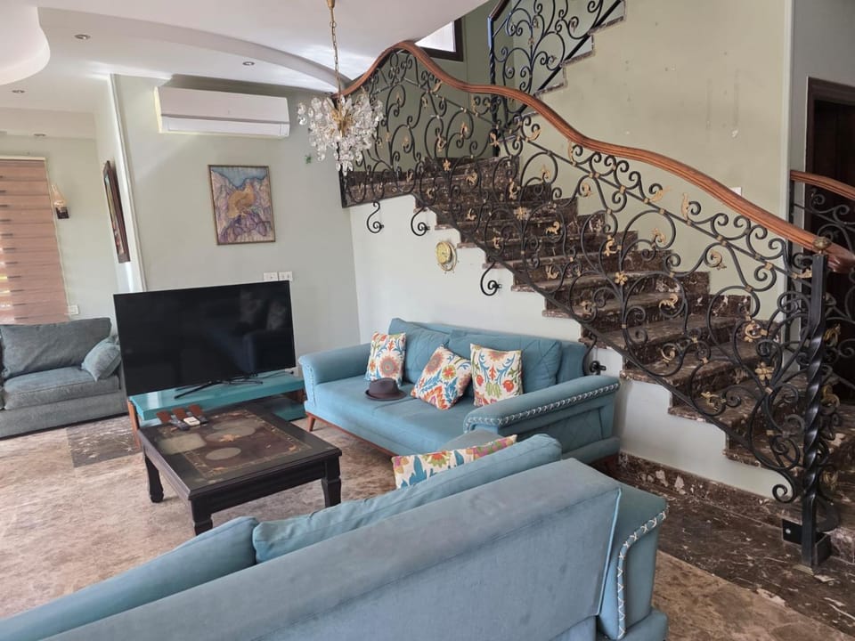 Al Sheikh Zayed City Apartment in Egypt