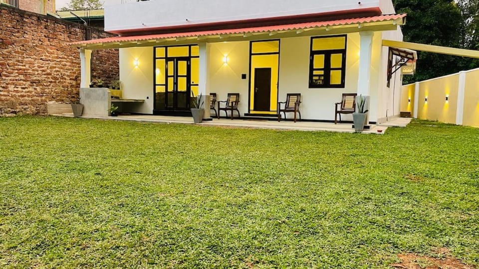 Villa Raw Mango Villa in Ahangama