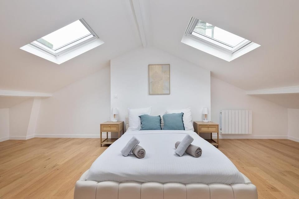 Paris Suresnes Foch La Defense Etoile Elysées Apartment in Suresnes