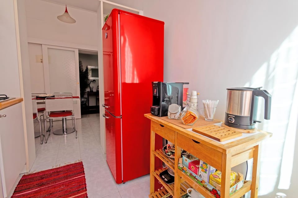 St Peter's Boutique Retreat - Vatican Walls Apartment in Rome