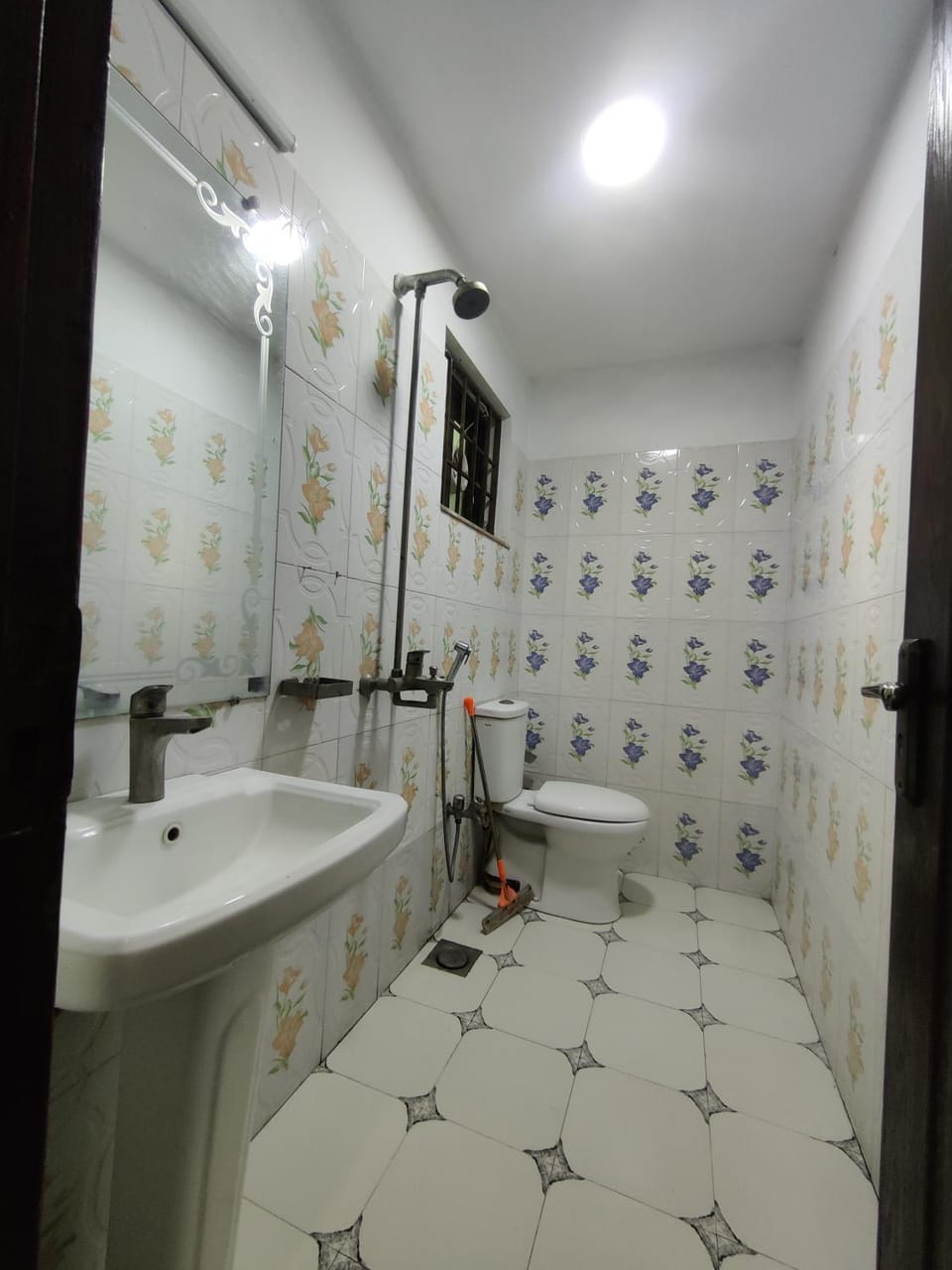 Comfy Lodge Bed and Breakfast in Islamabad