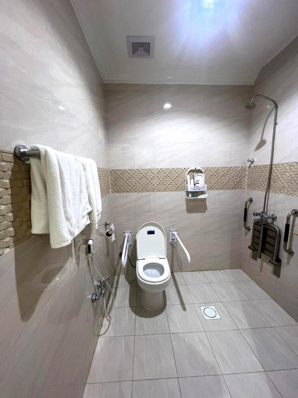 اسطورة خيال للشقق المخدومة درجة اقصادية Apartment in Saudi Arabia