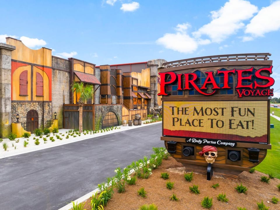 Nearby landmark, Activities, Entertainment
