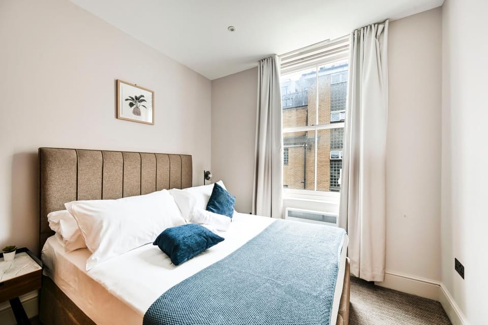 Elegant Flats in Prime Notting Hill Near Hyde Park Apartment in City of Westminster