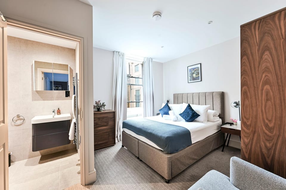 Elegant Flats in Prime Notting Hill Near Hyde Park Apartment in City of Westminster