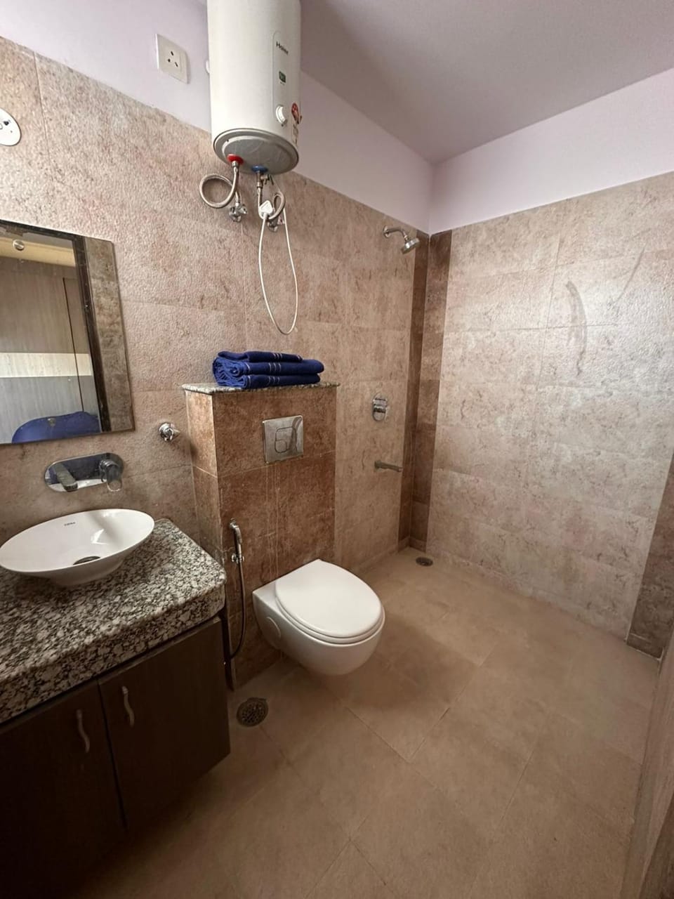 Hawa Homes Cloud 1 Room with Shared Kitchen and Terrace Apartment in Jaipur