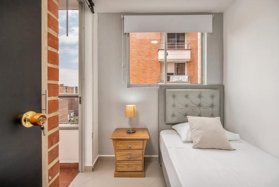 804- APTO 3BR a Pasos del Parque de Sabaneta Apartment in Sabaneta