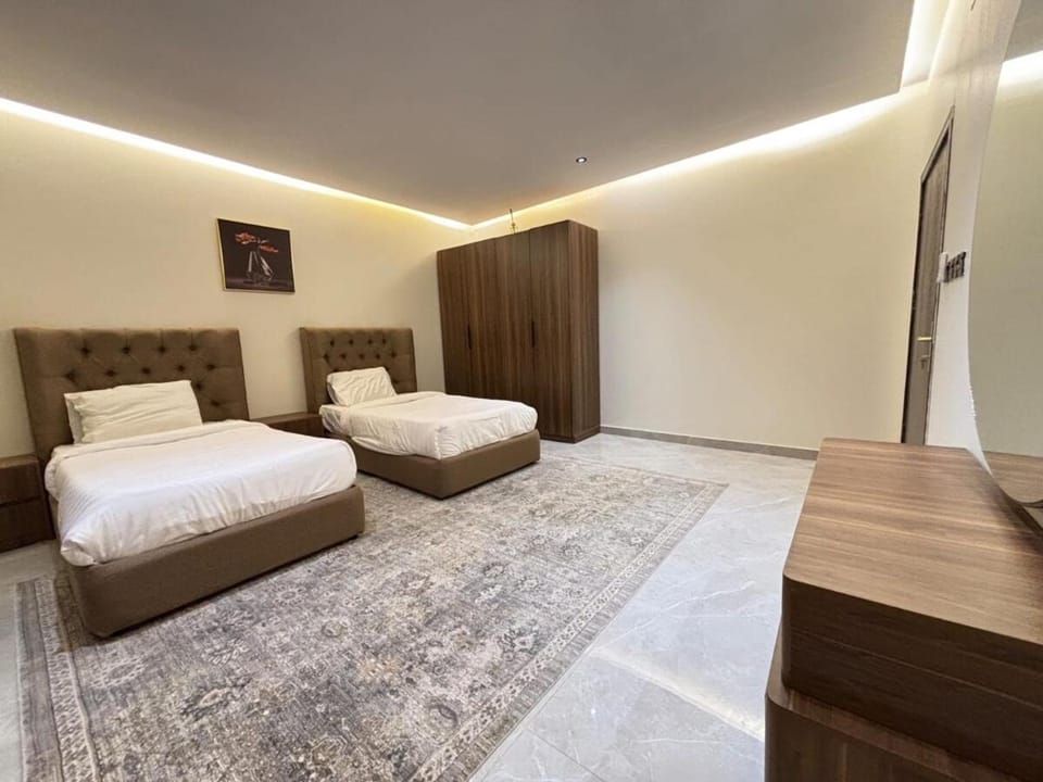 Spacious 3BR Stay in Quiet Location - Al Moensiyah Apartment in Riyadh