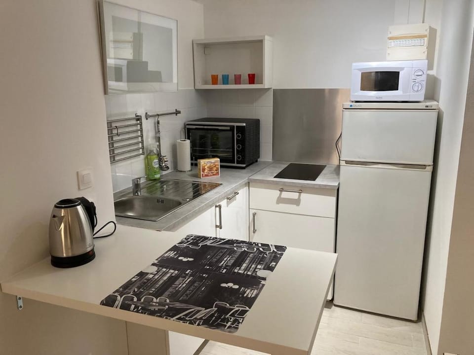 Apartment avec cours Apartment in Centre-Val de Loire