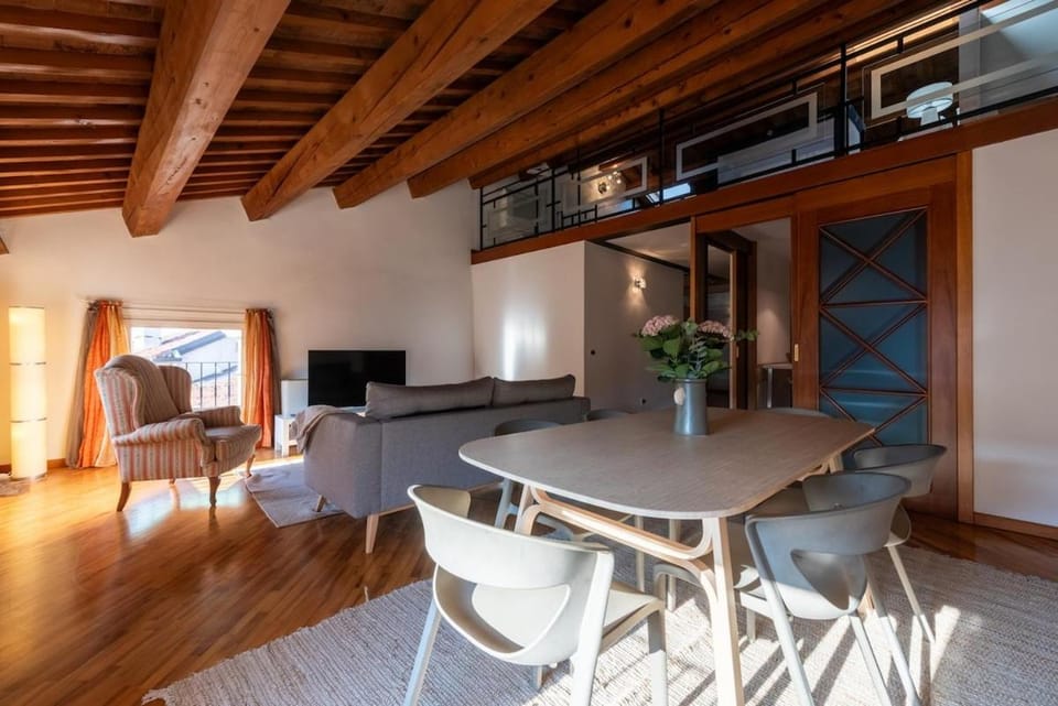Il Mosaico, 3BR,2BA in the Heart of Vicenza Apartment in Vicenza