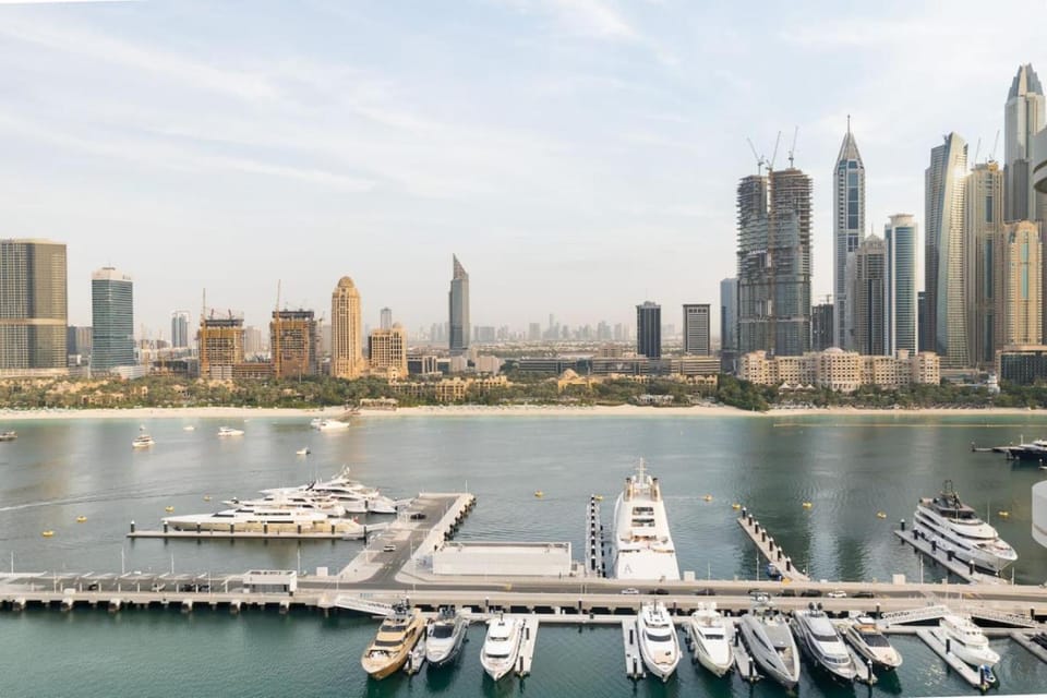 CitiHome - Flexible Stay - Beach & Marina Views Apartment in Dubai