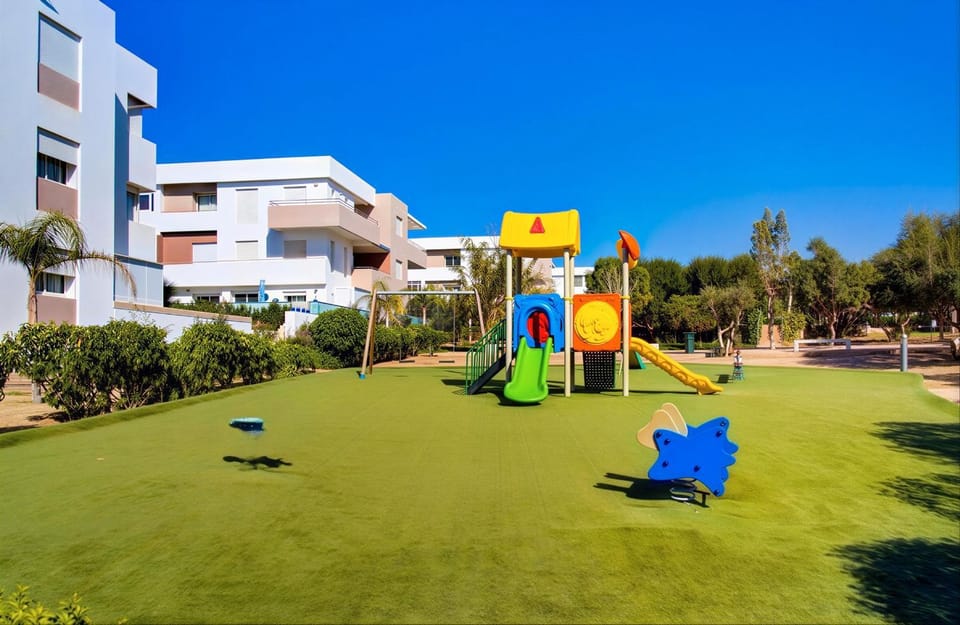 Day, Natural landscape, Children play ground, Garden, Garden, Garden view