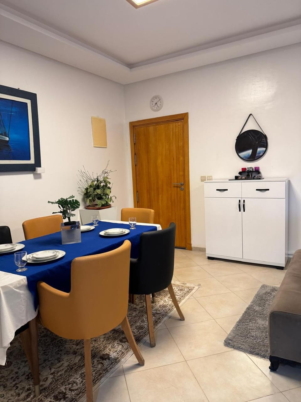 Living room, Dining area