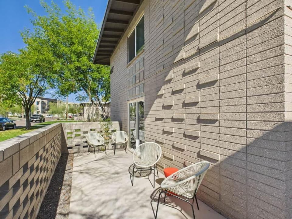 Iris - In Old Town - Walk to Fashion Square House in Scottsdale