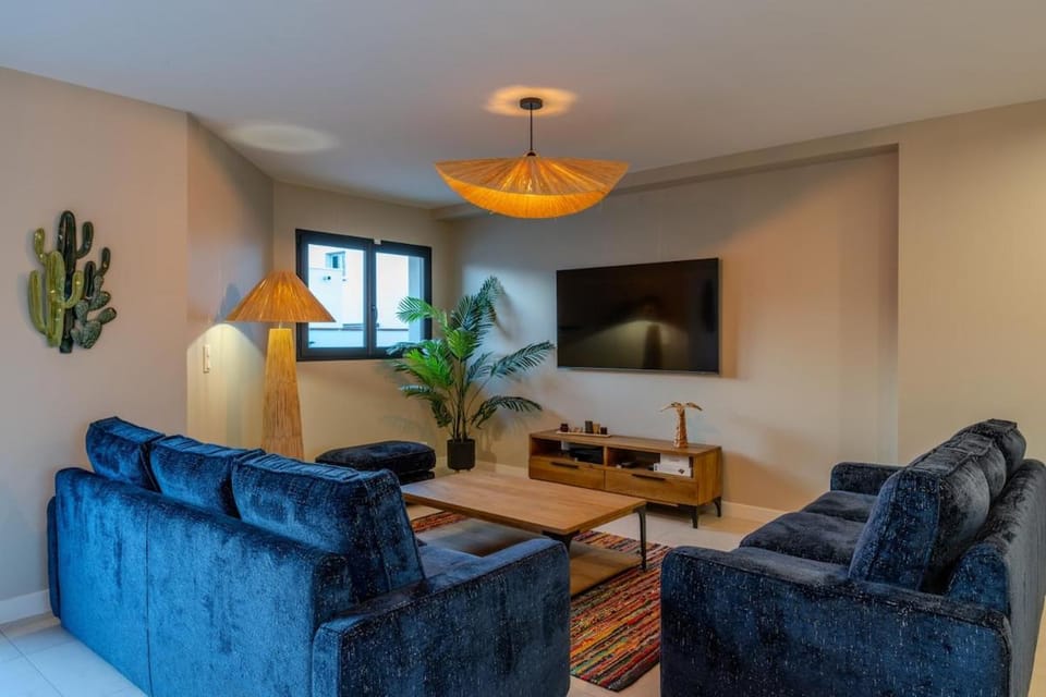 TV and multimedia, Living room