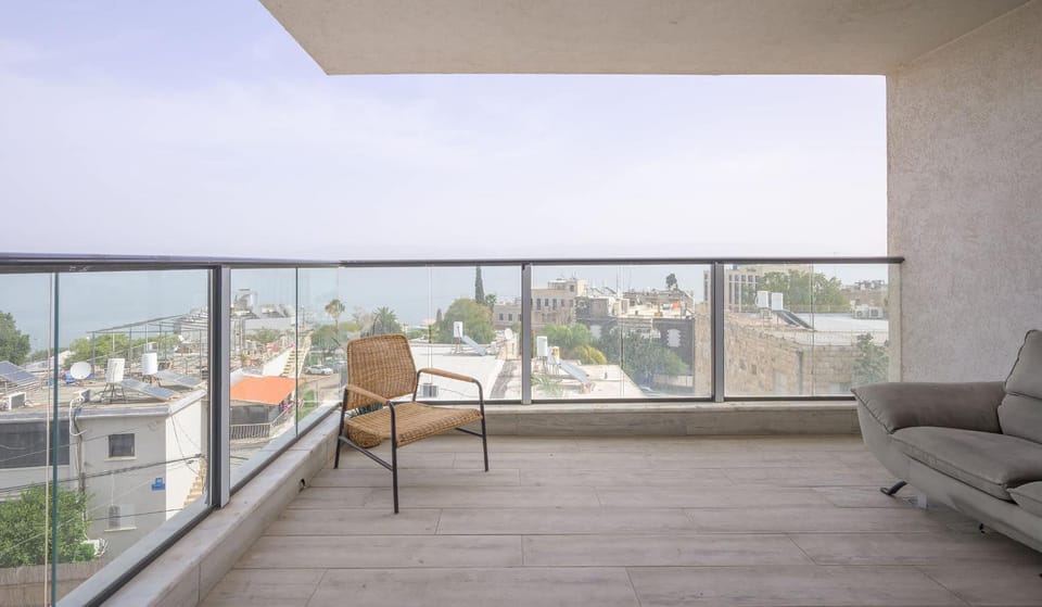 3BDR with a view of the Kineret BY MadrigalRentals Apartment in Tiberias