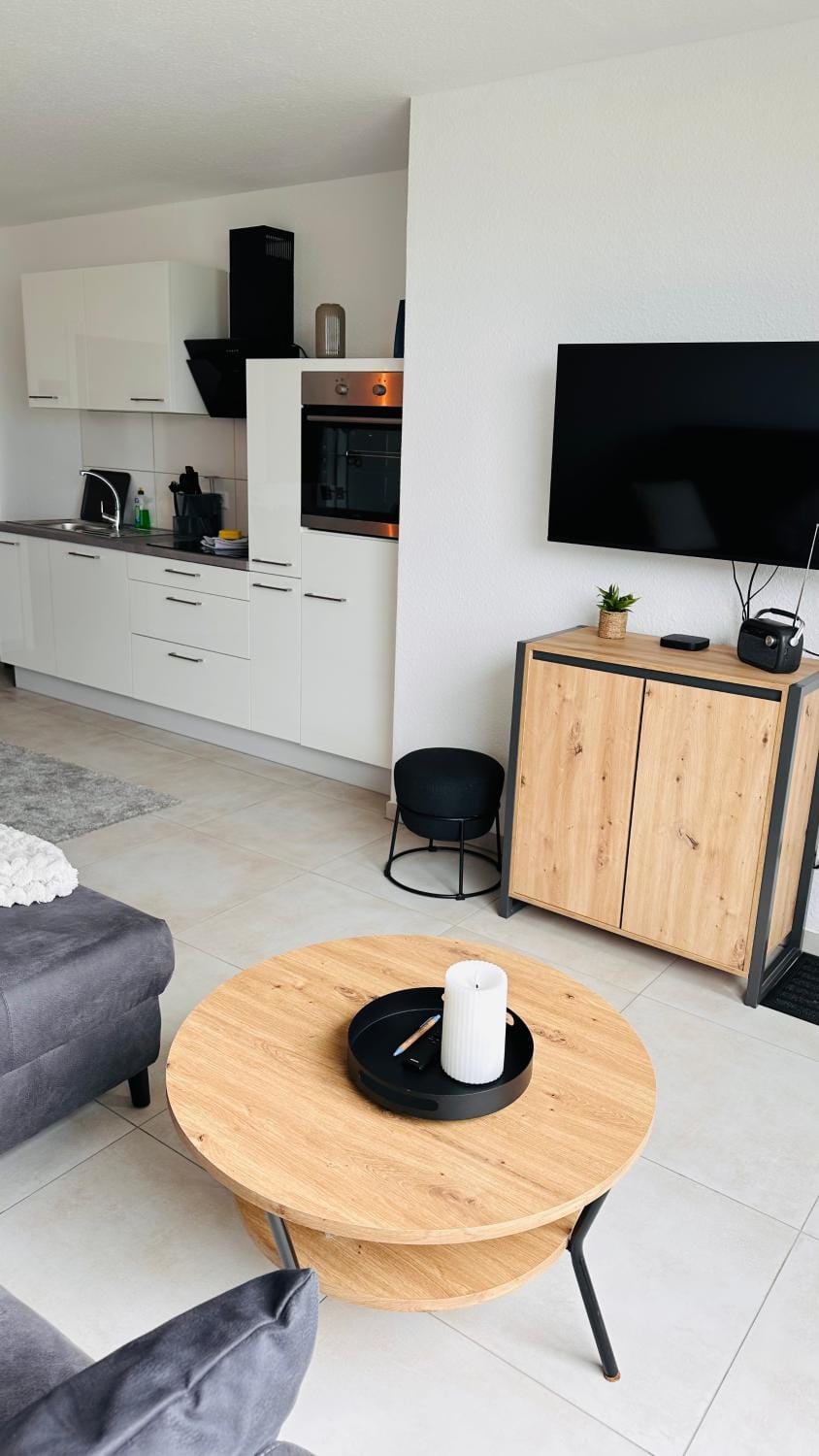 Kitchen or kitchenette, Living room, Seating area
