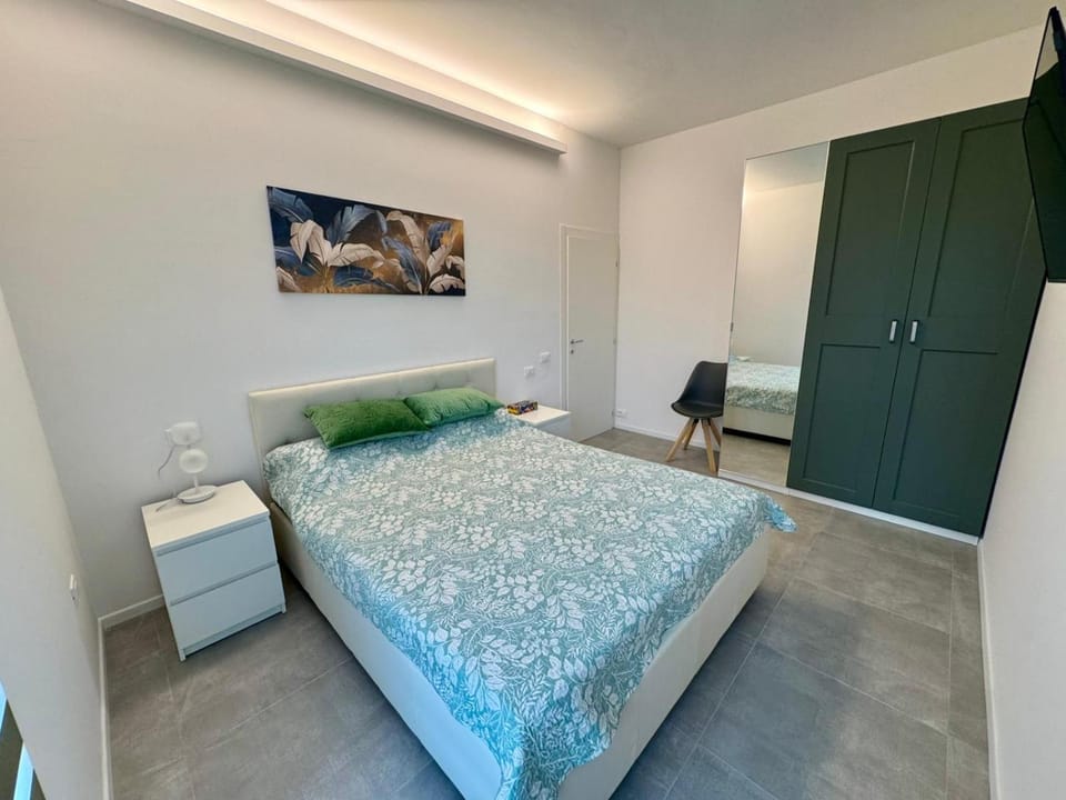 Bed, Bedroom, wardrobe