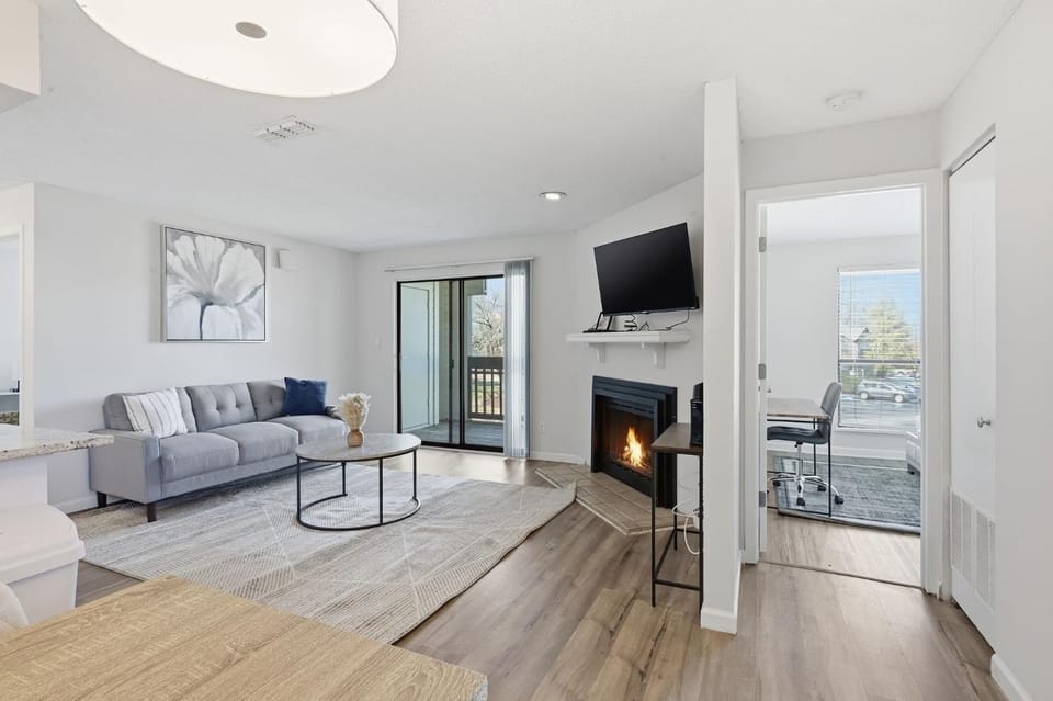 Your Modern Escape at 502 Apartment in Jeffersontown