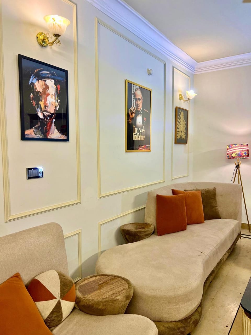 Communal lounge/ TV room