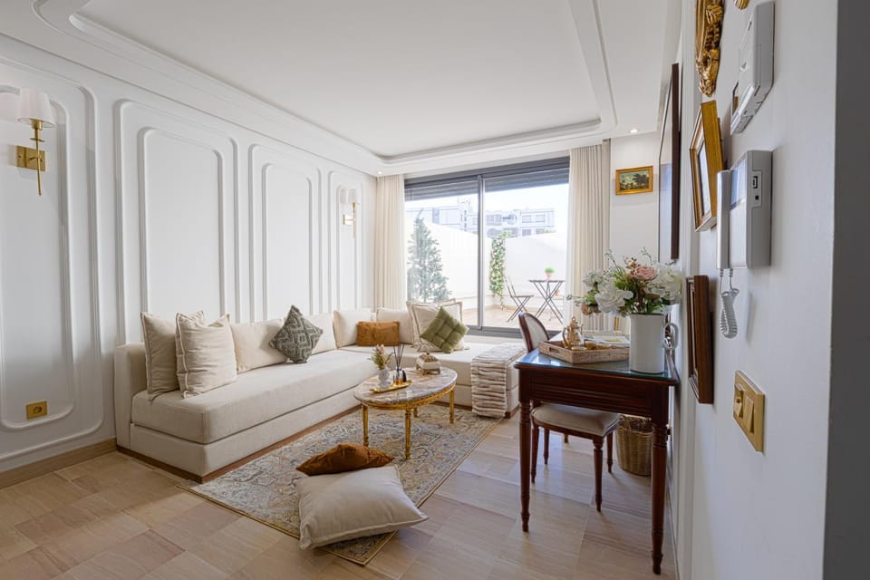 Cosy and charming studio - parking & Terasse Apartment in Casablanca