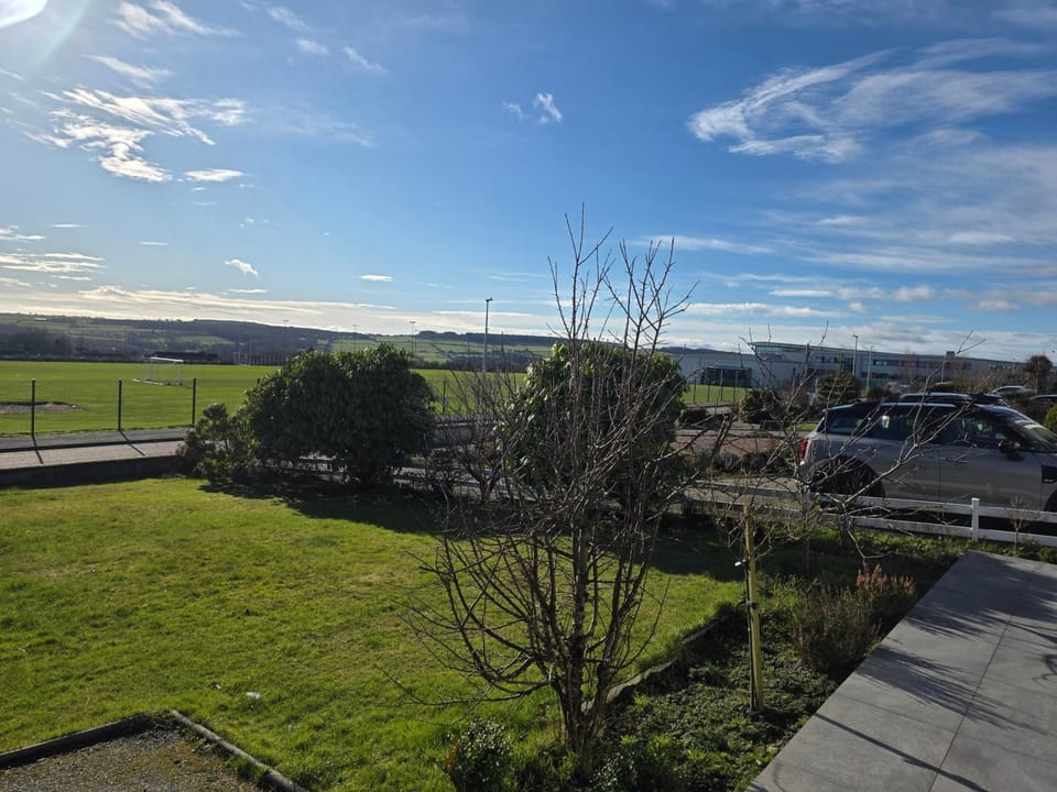 Property building, Natural landscape, Garden, Garden view