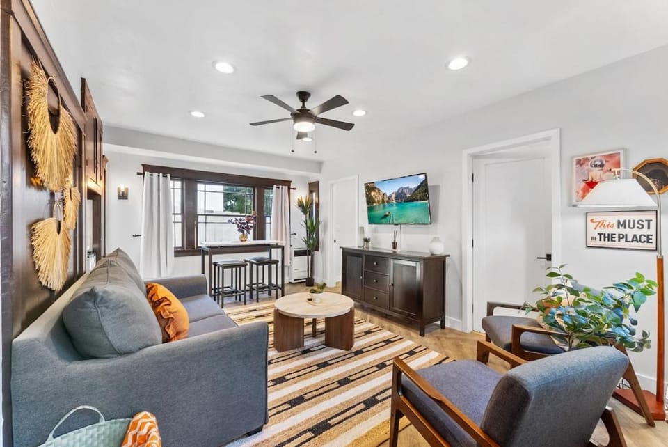The Nue by Coastline Vacation Rentals House in San Diego