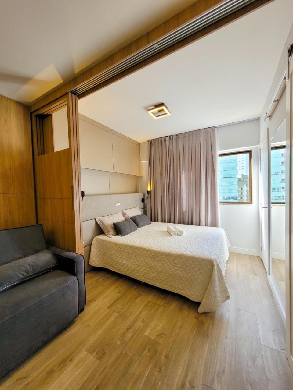 Costa Sul Beach Apartment in Camboriú