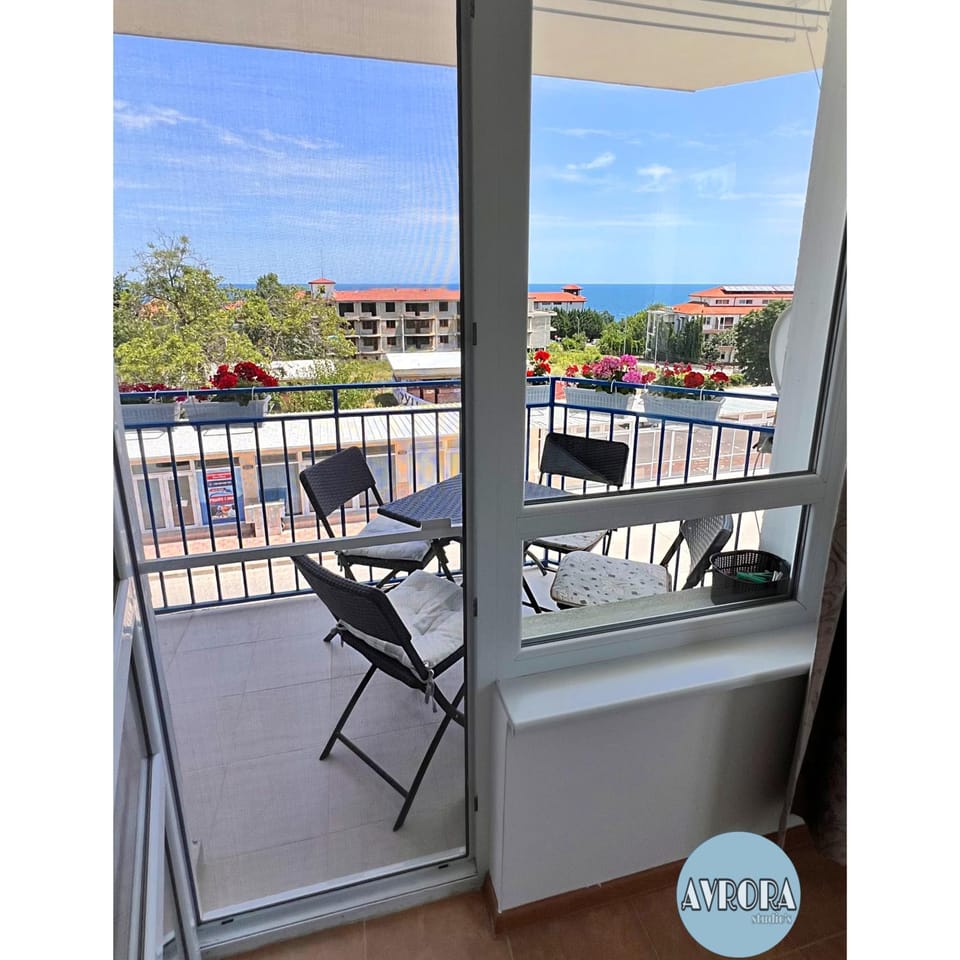 Summer, Balcony/Terrace, Seating area, On site