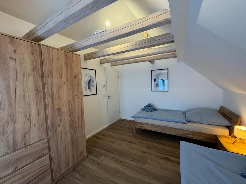 Bed, locker, towels, towels, wardrobe