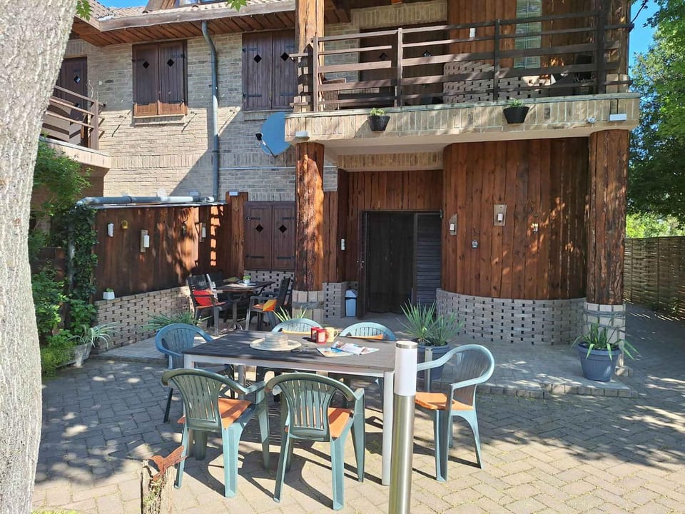 Summer, Balcony/Terrace