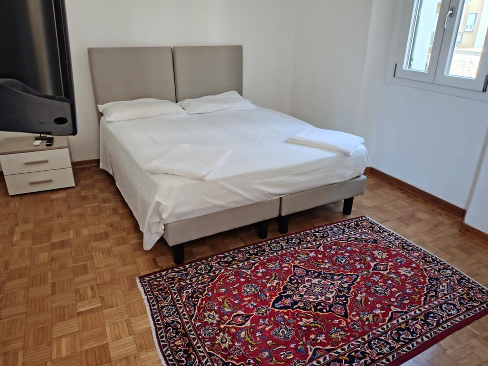 Lacasabianca guest house saronno Bed and Breakfast in Saronno