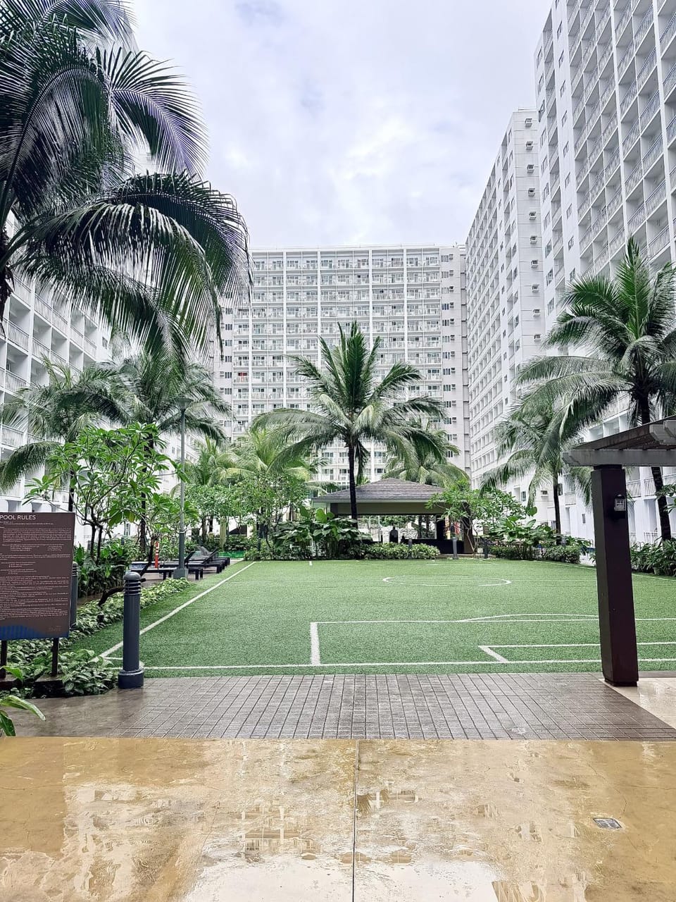 Cozy staycation near Mall of Asia Bed and Breakfast in Pasay