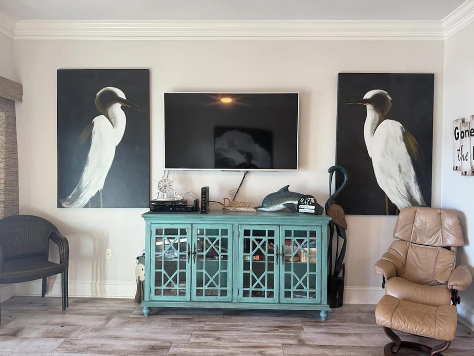 Gulfs Edge Townhome #16 - Sealee by Emerald Coast Retreats House in Panama City Beach