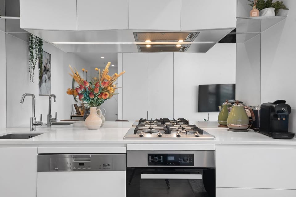 Gorgeous Melbourne Views - Stunning 2BR Southbank! Apartment in Southbank