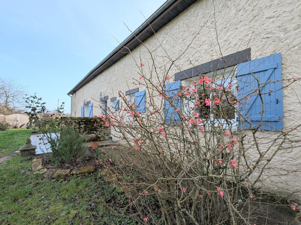 Gîte familial au calme, 3 chambres, jardin clos - FR-1-591-779 House in Centre-Val de Loire
