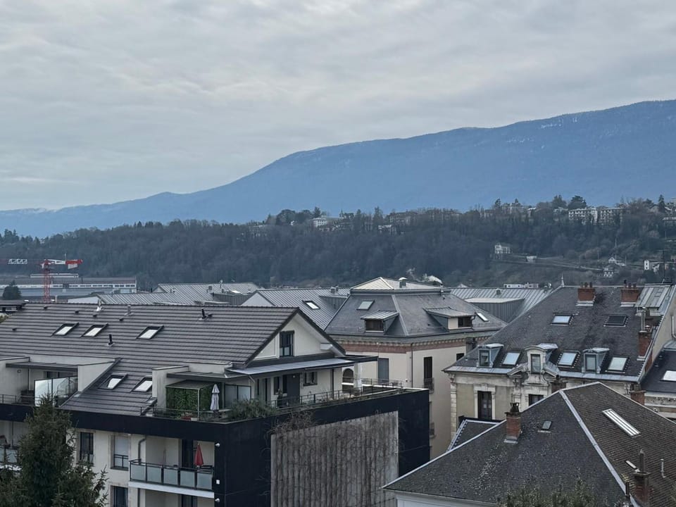 Studio calme centre-ville avec WIFI, animaux admis - FR-1-555-126 Apartment in Aix-les-Bains