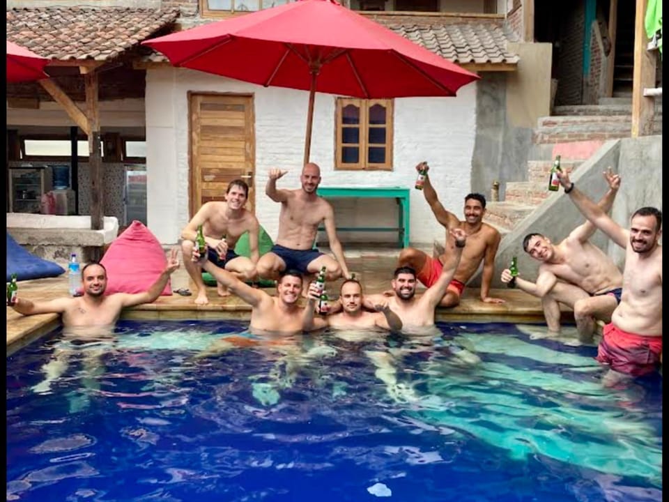 Swimming pool, group of guests