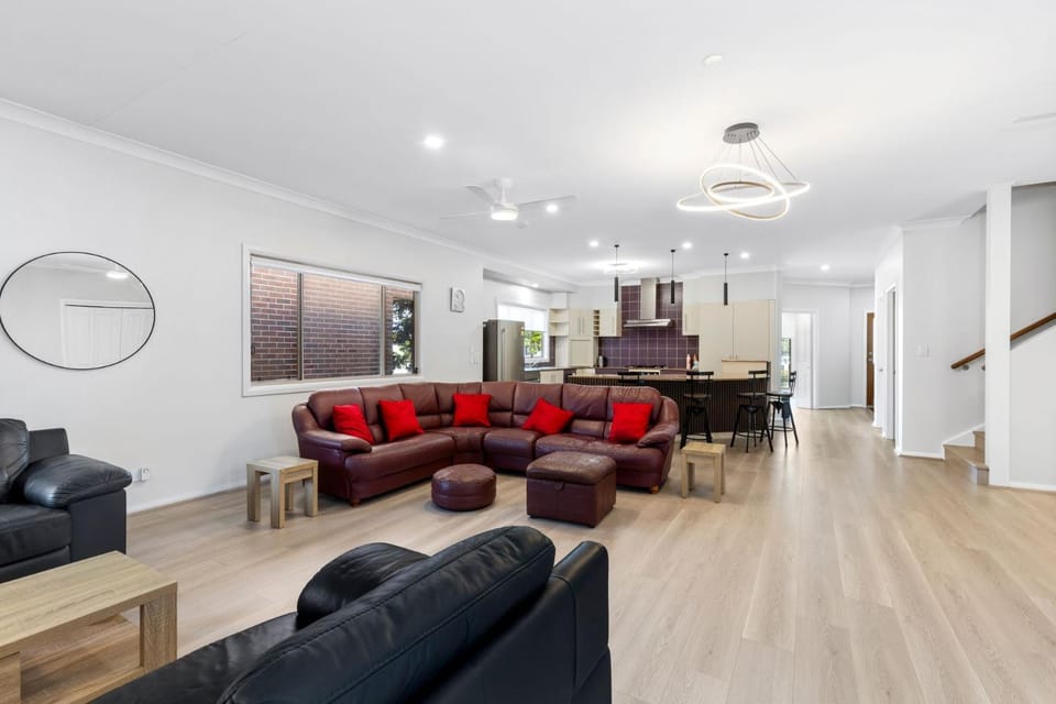 Suitable for Large Groups - Near Beach - Family Friendly House in Central Coast