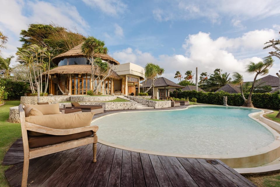 Natural landscape, Swimming pool, sunbed