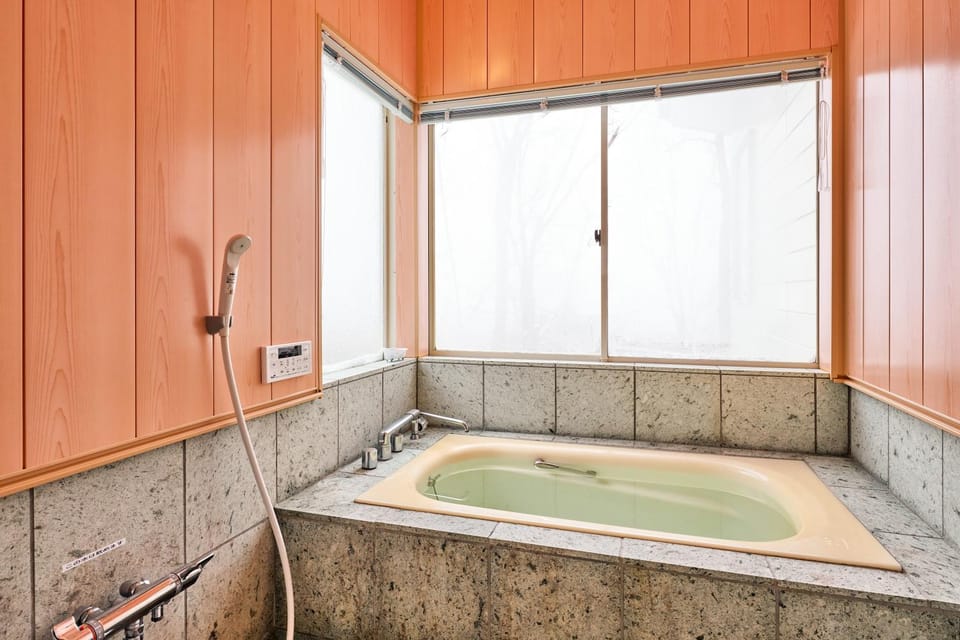 Bathroom, Bath