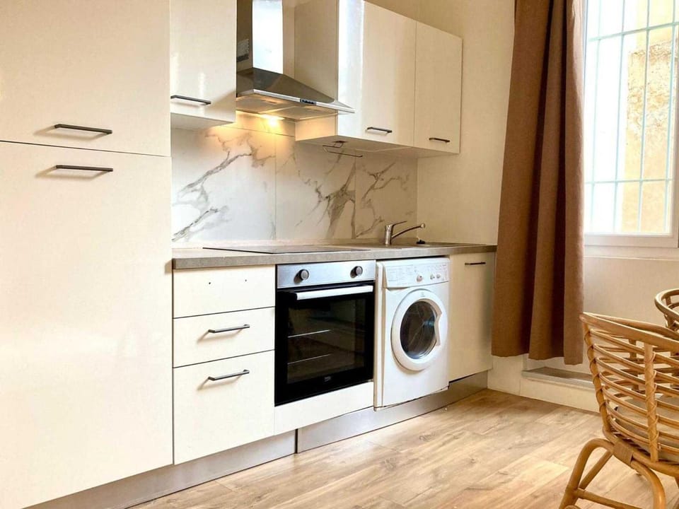 Kitchen or kitchenette, Other